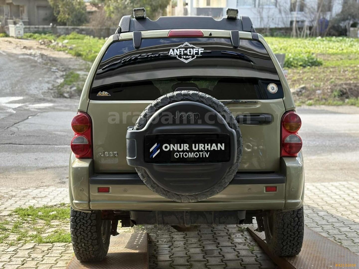 Galeriden Jeep Cherokee 2.8 CRD Renegade 2004 Model Hatay 221.000 km Yeşil 6