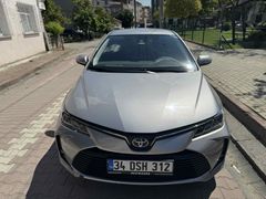 Sahibinden Toyota Corolla 1.8 Hybrid Dream 2021 Model  155.500 km Gri (metalik)