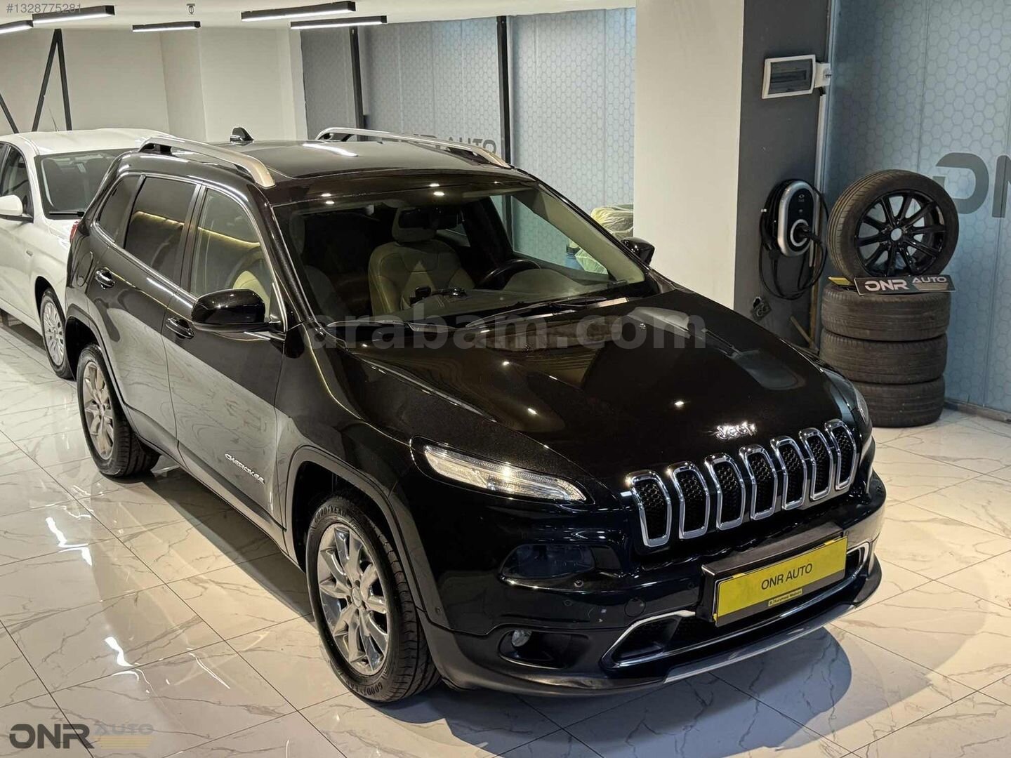 Galeriden Jeep Cherokee 2.0 TD Limited 2015 Model İstanbul 139.500 km Siyah 7