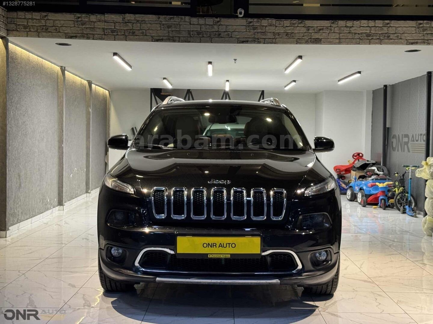 Galeriden Jeep Cherokee 2.0 TD Limited 2015 Model İstanbul 139.500 km Siyah 5
