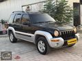 CAM GİBİ JEEP CHEROKEE 2.8 CRD OTOMOTİK 4 x4 FUL PAKET