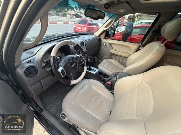 CAM GİBİ JEEP CHEROKEE 2.8 CRD OTOMOTİK 4 x4 FUL PAKET