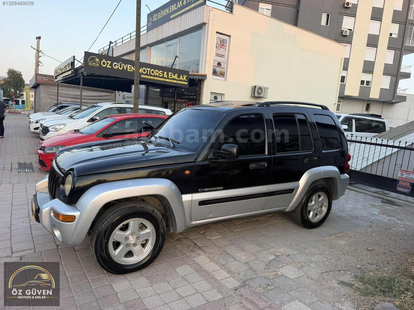Galeriden Jeep Cherokee 2.8 CRD Limited 2004 Model Antalya 278.000 km Siyah 5