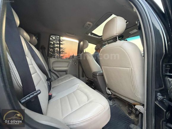 CAM GİBİ JEEP CHEROKEE 2.8 CRD OTOMOTİK 4 x4 FUL PAKET