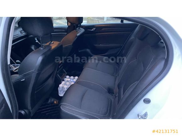 İLK ELDEN RENAULT MEGANE TOUCH 1.5DCDİZEL OTOMATİK 1.99 kredi