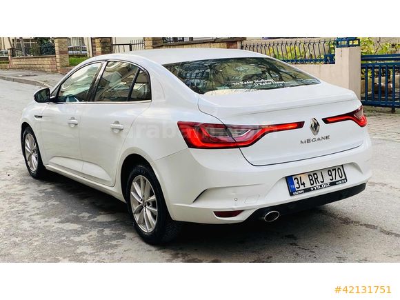 İLK ELDEN RENAULT MEGANE TOUCH 1.5DCDİZEL OTOMATİK 1.99 kredi
