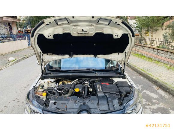 İLK ELDEN RENAULT MEGANE TOUCH 1.5DCDİZEL OTOMATİK 1.99 kredi