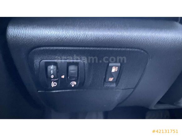 İLK ELDEN RENAULT MEGANE TOUCH 1.5DCDİZEL OTOMATİK 1.99 kredi