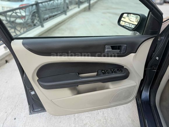 Galeriden Ford Focus 1.6 Trend 2006 Model Ankara