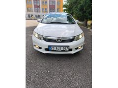 Sahibinden Honda Civic 1.6 Elegance 2013 Model  167.000 km Beyaz