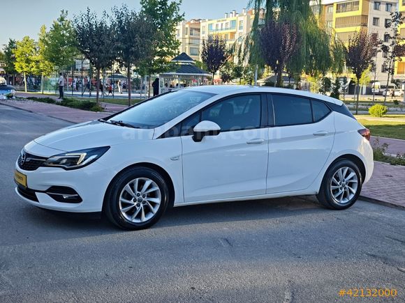 2020 OPEL ASTRA / 125.KM / OTOMATİK 9 İLERİ / HATASIZ