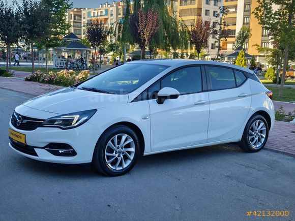 2020 OPEL ASTRA / 125.KM / OTOMATİK 9 İLERİ / HATASIZ