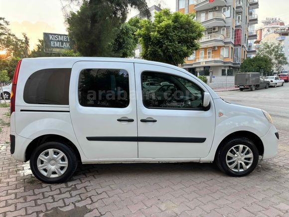 Galeriden Renault Kangoo Multix 1.5 dCi Expression 2012 Model Antalya