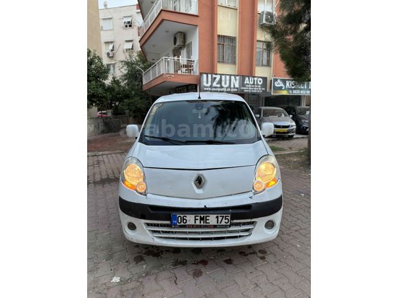 Galeriden Renault Kangoo Multix 1.5 dCi Expression 2012 Model Antalya