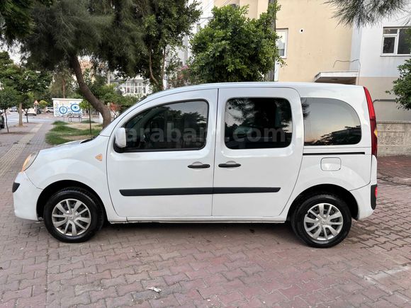 Galeriden Renault Kangoo Multix 1.5 dCi Expression 2012 Model Antalya