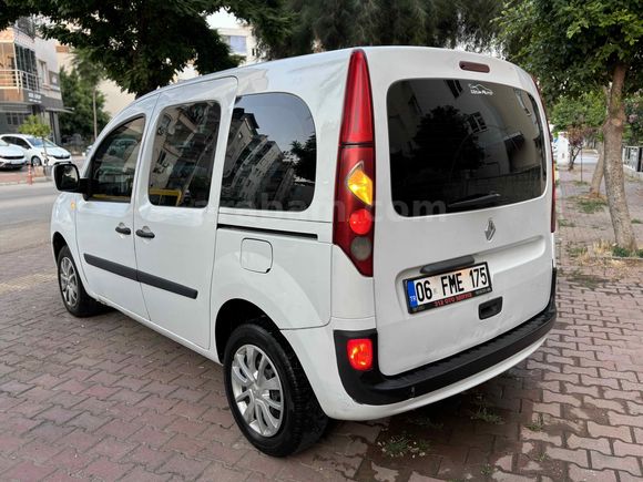 Galeriden Renault Kangoo Multix 1.5 dCi Expression 2012 Model Antalya