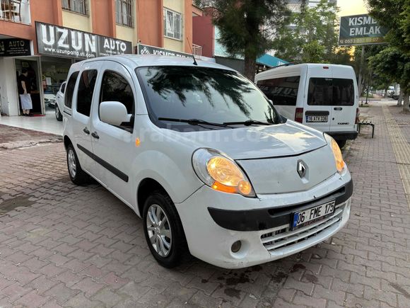 Galeriden Renault Kangoo Multix 1.5 dCi Expression 2012 Model Antalya