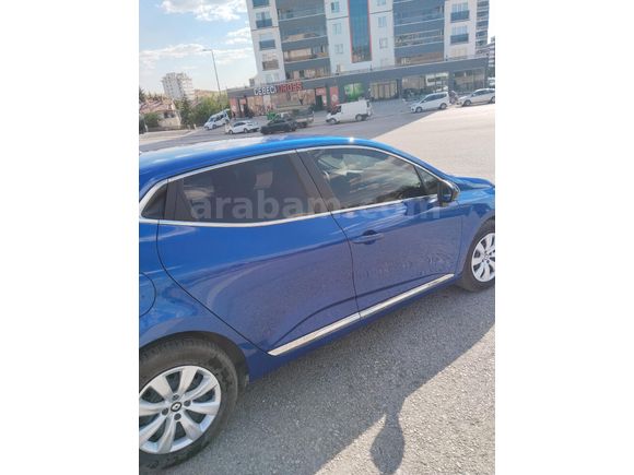 Sahibinden Renault Clio 1.0 SCe Joy 2023 Model