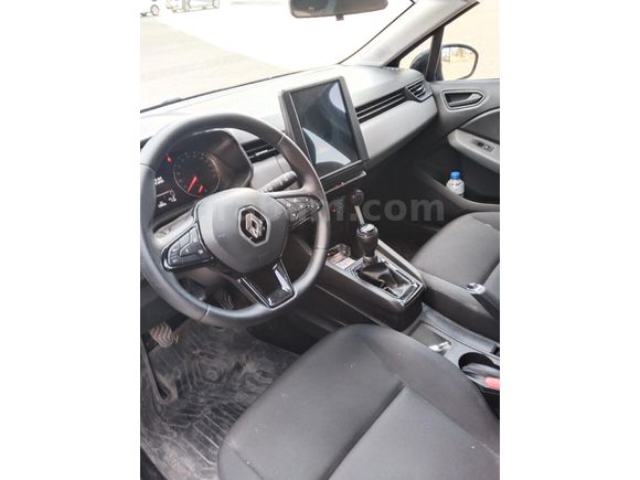 Sahibinden Renault Clio 1.0 SCe Joy 2023 Model