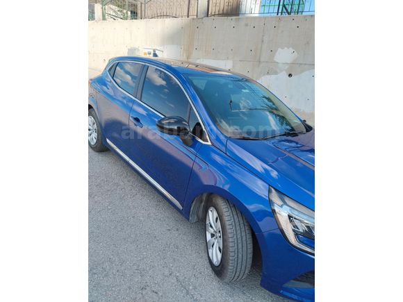 Sahibinden Renault Clio 1.0 SCe Joy 2023 Model