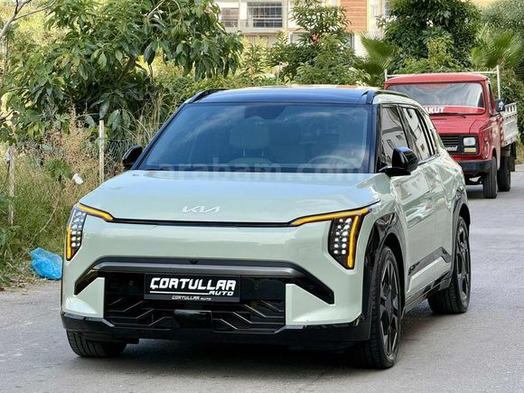 ÇORTULLAR AUTO DAN HATASIZ BOYASIZ EV3 772 KM MENZİL GT LİNE