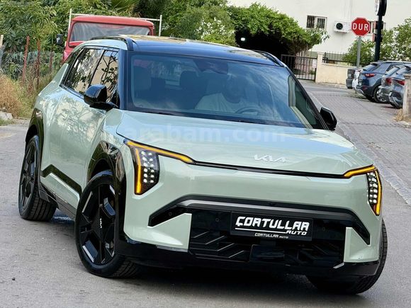ÇORTULLAR AUTO DAN HATASIZ BOYASIZ EV3 772 KM MENZİL GT LİNE