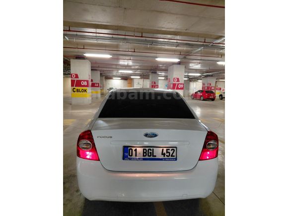 Sahibinden Ford Focus 1.6 Trend 2010 Model