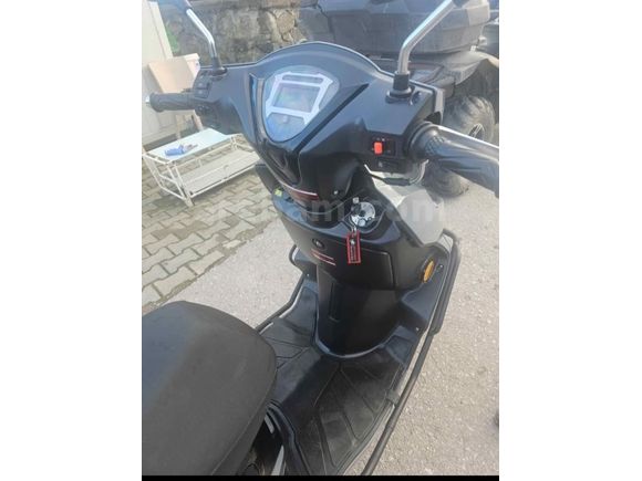 arora guantum 50cc