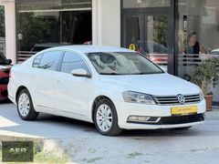 AER MOTORS'DAN 2013 MODEL PASSAT CONFORTLİNE İÇİ BEJ DEĞİŞENSİZ