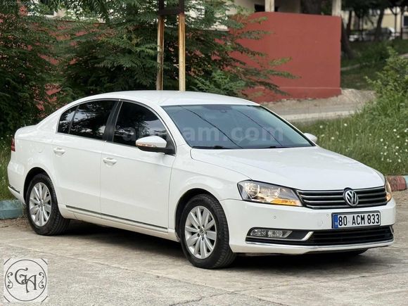2014 MODEL FULL SERVİS BAKIMLI OTOMATİK PASSAT