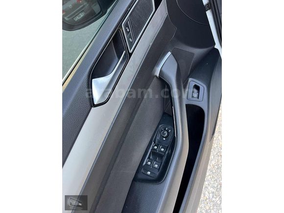 2015 MODEL DEĞIŞENSIZ CAM TAVAN BAKIMLI FULL PASSAT