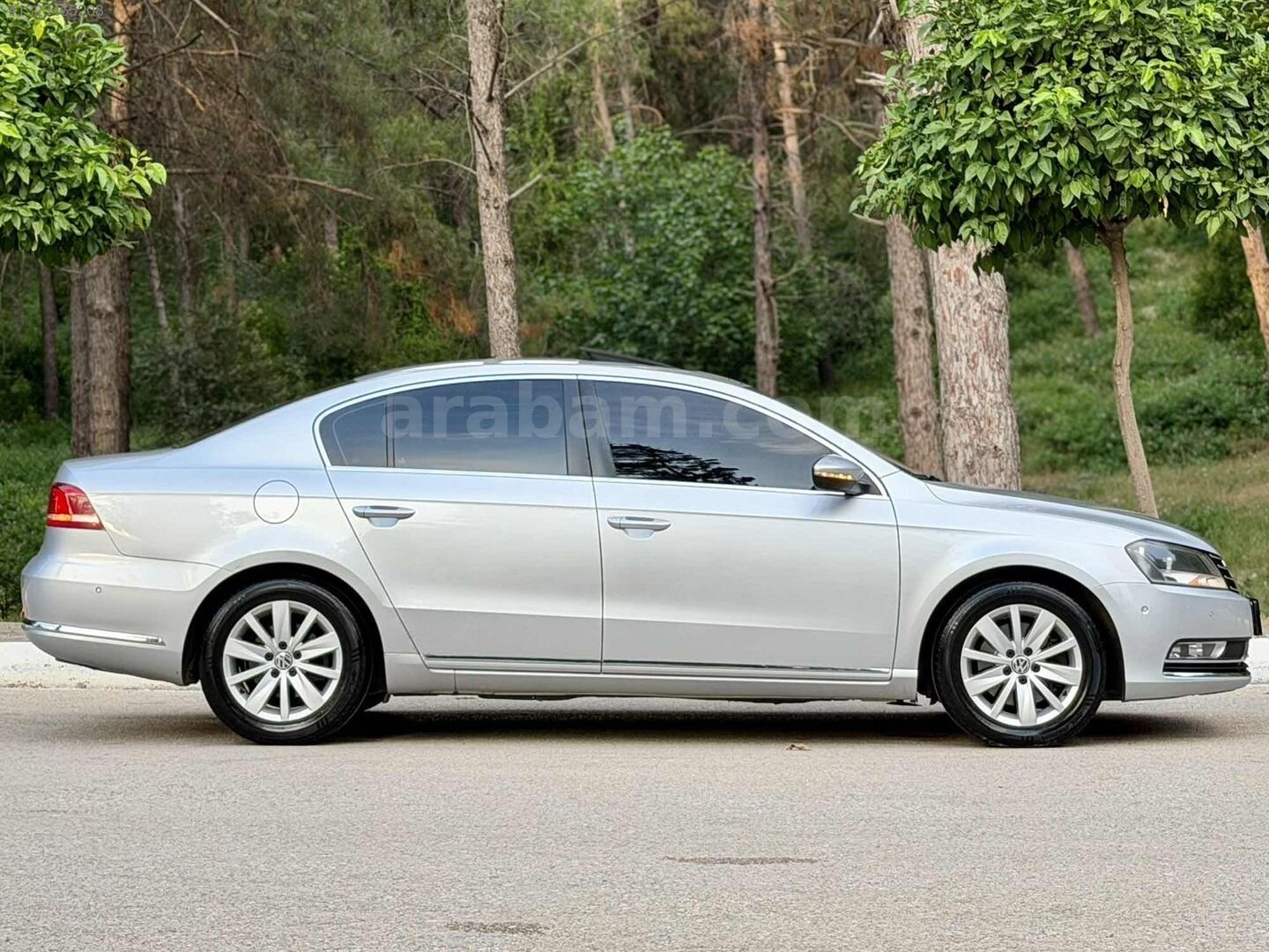 Galeriden Volkswagen Passat 1.6 TDi BlueMotion Comfortline 2011 Model Osmaniye 191.000 km Gri 5
