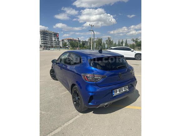 Sahibinden Renault Clio 1.0 TCe Techno Esprit Alpine 2023 Model 