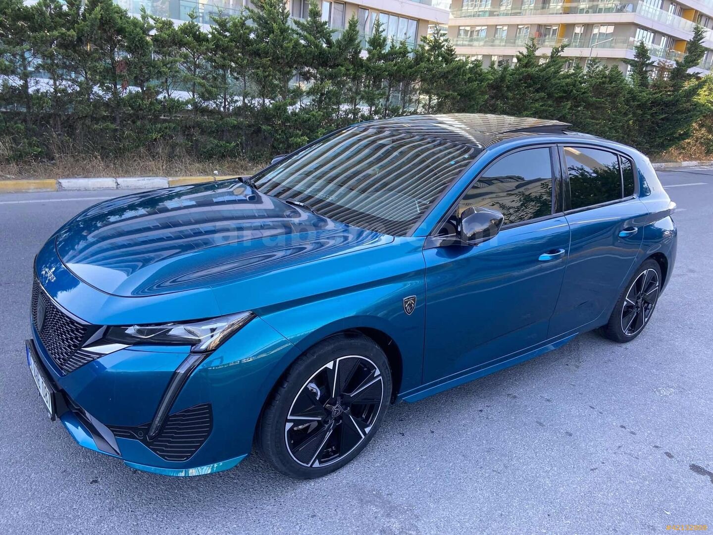 Galeriden Peugeot e-308 GT 2025 Model İstanbul 27.000 km Lacivert 7