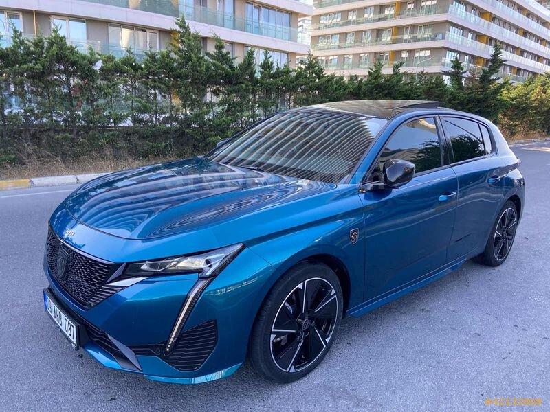 Galeriden Peugeot e-308 GT 2025 Model İstanbul 27.000 km Lacivert