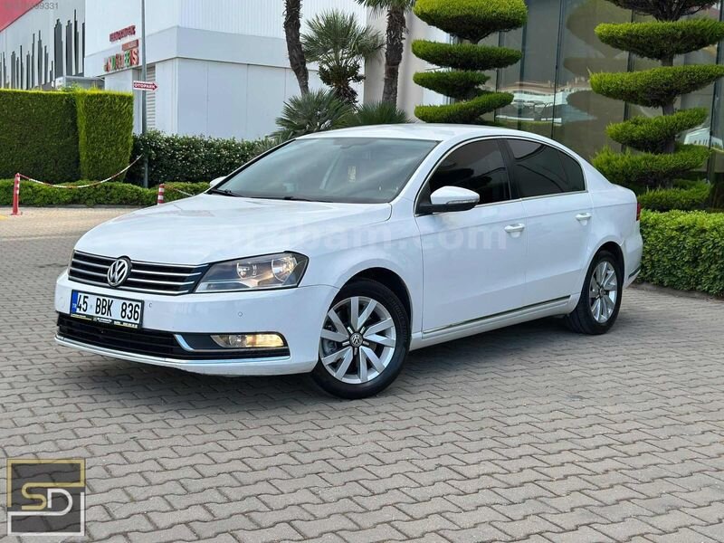 Galeriden Volkswagen Passat 1.6 TDi BlueMotion Comfortline 2014 Model Manisa 185.000 km Beyaz