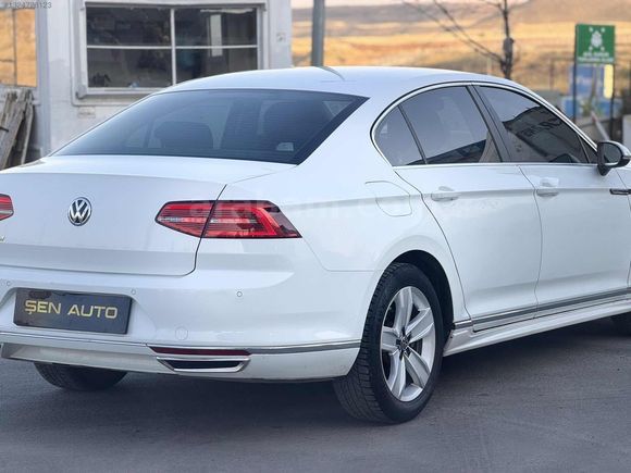 HATASIZ AYARINDA HİGLİNE GÖRÜNÜMLÜ PASSAT