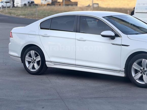 HATASIZ AYARINDA HİGLİNE GÖRÜNÜMLÜ PASSAT
