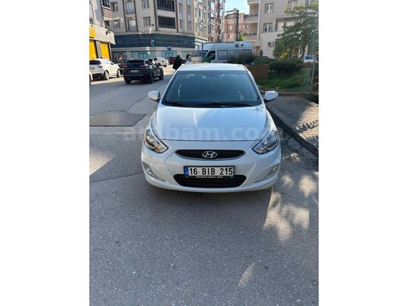 Sahibinden Hyundai Accent Blue 1.6 CRDI Mode Plus 2018 Model 