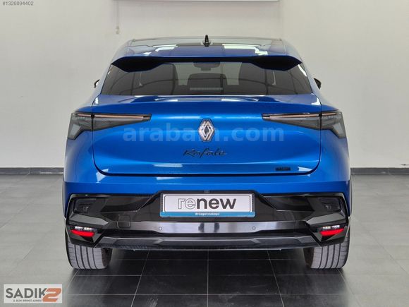 SADIK2'DEN 2024 RAFALE 1.2 E-TECH HYBRID ESPRIT ALPINE 200 BG