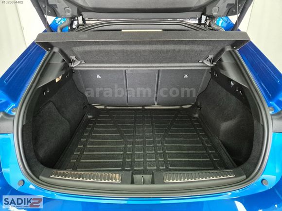 SADIK2'DEN 2024 RAFALE 1.2 E-TECH HYBRID ESPRIT ALPINE 200 BG