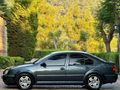 BİLEK AUTO'DAN 2004 MODEL HATASIZ DEĞİŞENSİZ BORA 1.6 PACİFİC