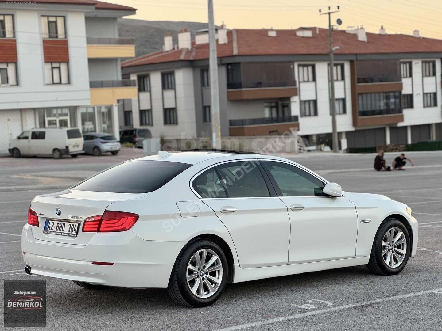 Galeriden BMW 5 Serisi 525d xDrive Premium 2012 Model Konya 257.000 km Beyaz 4
