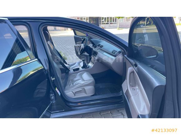 KORKMAZLAR OTOMOTİVDEN 2009 MODEL PASSAT