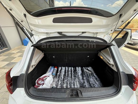 Sahibinden Renault Clio 1.0 TCe Touch 2020 Model 