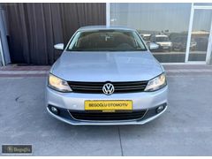 /BEGOĞLU OTOMOTİV/2013 VW JETTA 1.6 DİZEL MANUEL 180 BİN KM