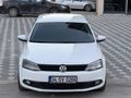 2012 BEYAZ 1.6 dizel cay jetta