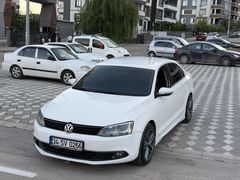 2012 BEYAZ 1.6 dizel cay jetta