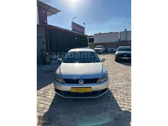 BURAK AUTO'dan BOYASIZ HATASIZ JETTA