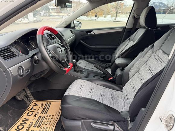EMİR AUTO'DAN EMSALSİZ WOLKSWAGEN JETTA